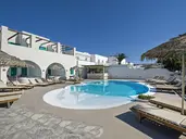Nissia Apartments & Suites