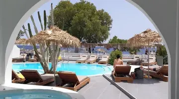 Nissia Beach Apartments and Suites