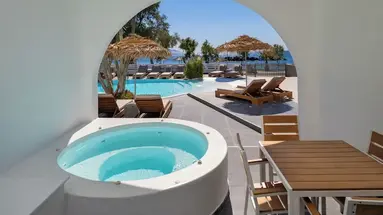 Nissia Beach Apartments and Suites