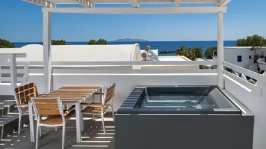 Nissia Beach Apartments and Suites