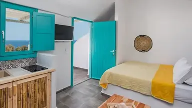 Nissia Beach Apartments and Suites