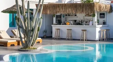 Nissia Beach Apartments and Suites