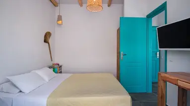 Nissia Beach Apartments and Suites