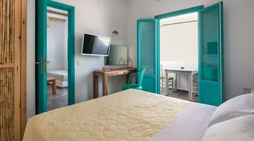 Nissia Beach Apartments and Suites