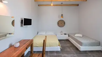 Nissia Beach Apartments and Suites