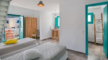 Nissia Beach Apartments and Suites