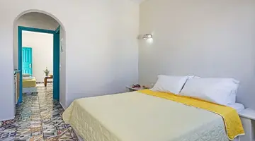 Nissia Beach Apartments and Suites
