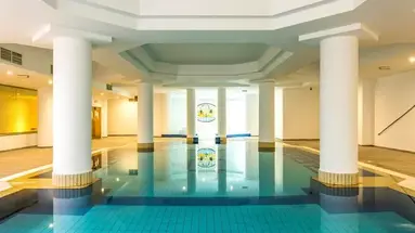 Nissiana Hotel & Bungalows