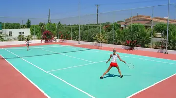 Nissiana Hotel and Bungalows