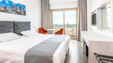 Nissiana Hotel and Bungalows