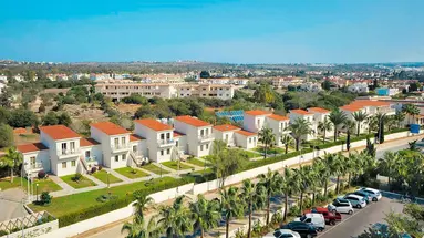Nissiana Hotel and Bungalows