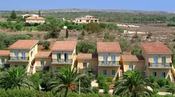 Nissiana Hotel and Bungalows