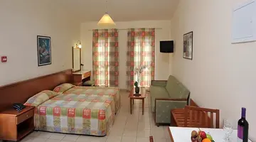 Nissiana Hotel and Bungalows