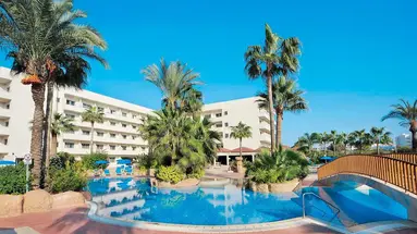 Nissiana Hotel and Bungalows