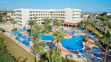 Nissiana Hotel and Bungalows