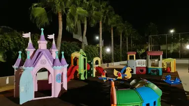 Nissiana Hotel and Bungalows