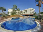 Nissiana Hotel and Bungalows