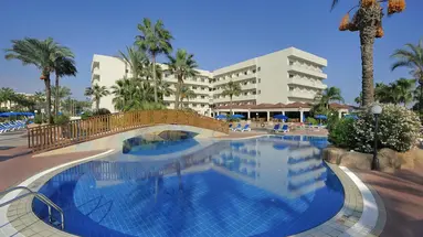 Nissiana Hotel and Bungalows