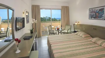 Nissiana Hotel and Bungalows