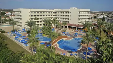 Nissiana Hotel and Bungalows