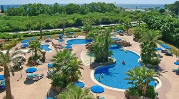 Nissiana Hotel & Bungalows