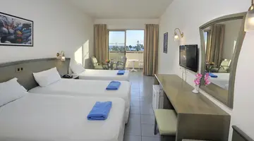 NISSIANA HOTEL & BUNGALOWS