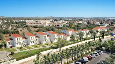 Nissiana Hotel & Bungalows