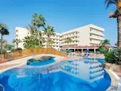 Nissiana Hotel & Bungalows