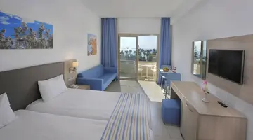 Nissiana Hotel & Bungalows