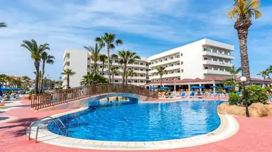 NISSIANA HOTEL & BUNGALOWS