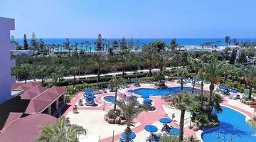 Nissiana Hotel & Bungalows