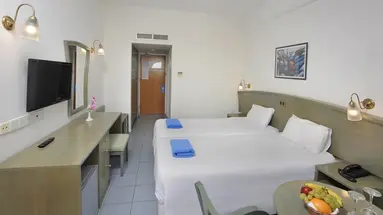 NISSIANA HOTEL & BUNGALOWS