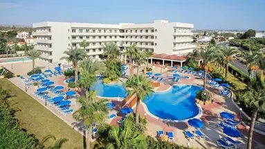 NISSIANA HOTEL & BUNGALOWS