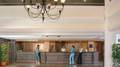 Nissiana Hotel & Bungalows
