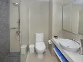 NISSIANA HOTEL & BUNGALOWS