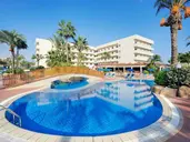 NISSIANA HOTEL & BUNGALOWS