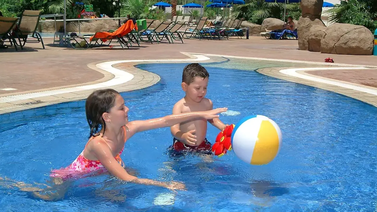 Nissiana Hotel
