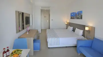 Nissiana Hotel