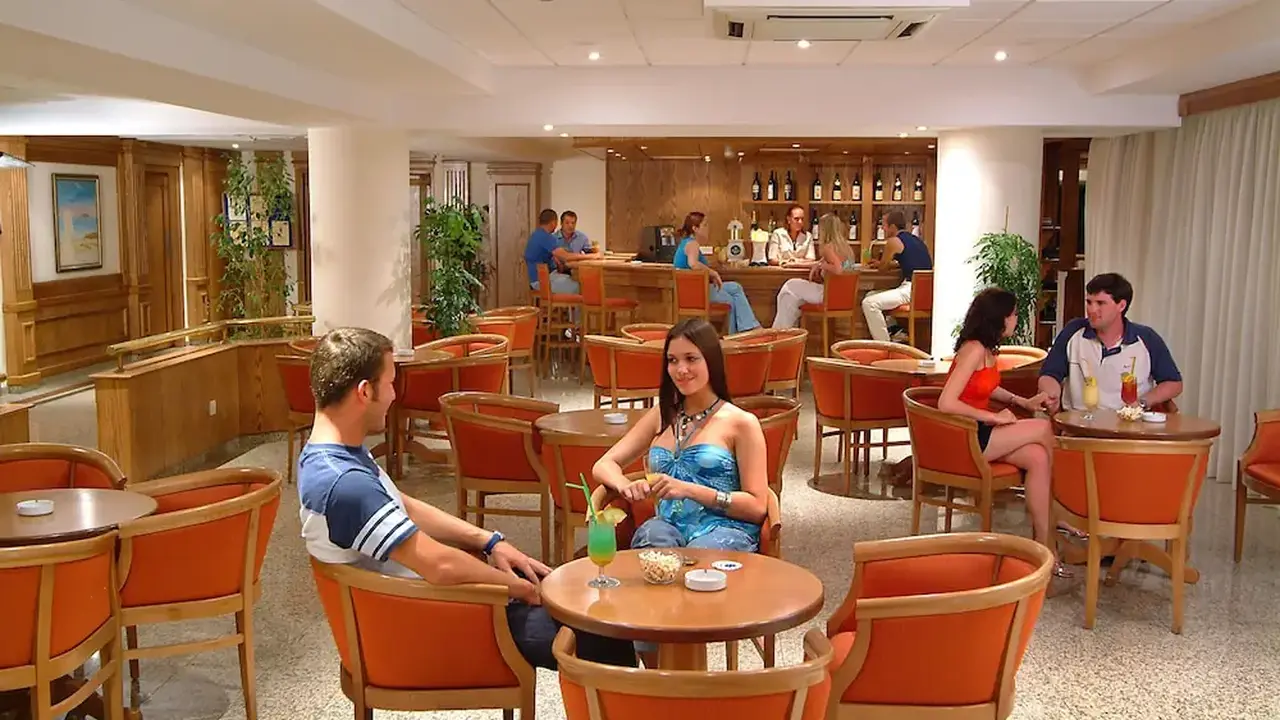 Nissiana Hotel