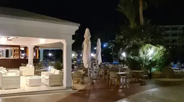 Nissiana Hotel