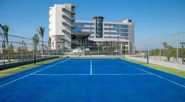 Nissiblu Hotel
