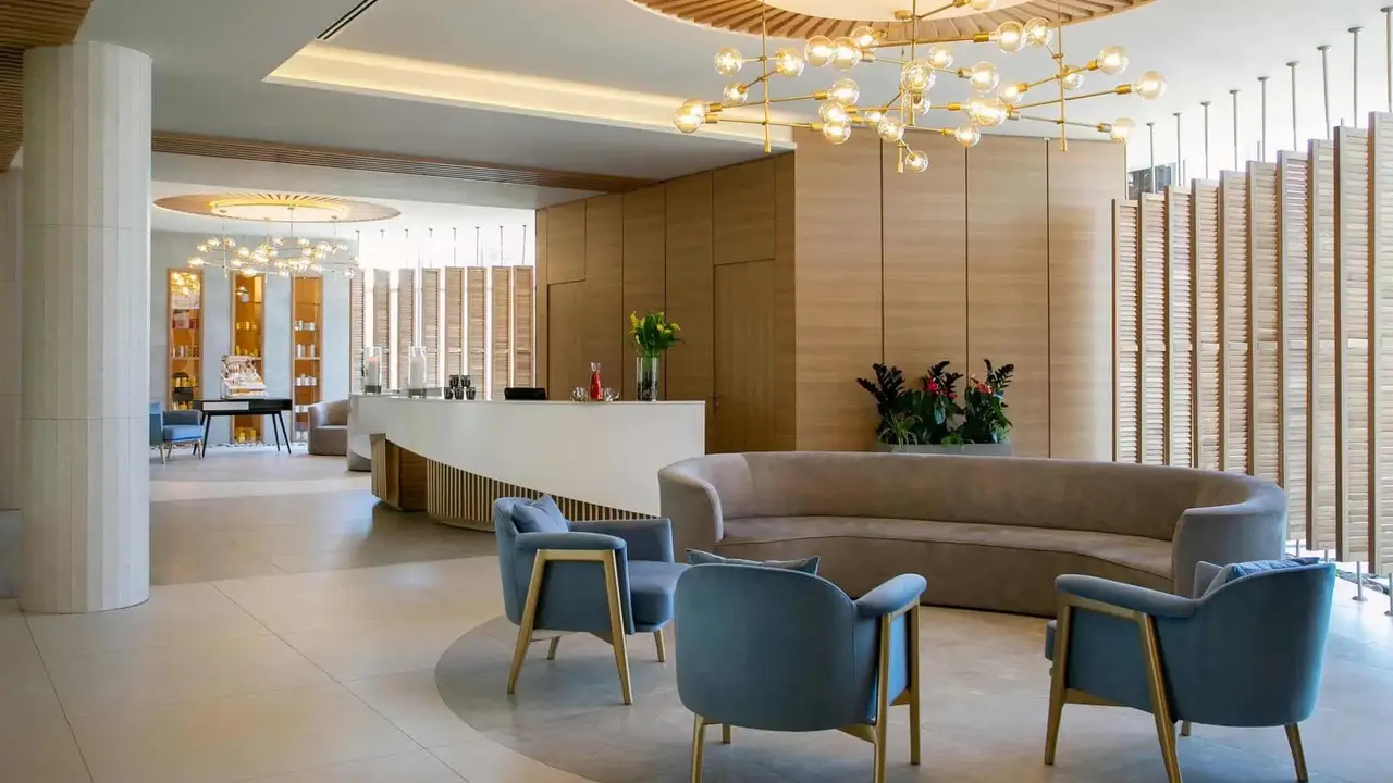 Nissiblu Hotel