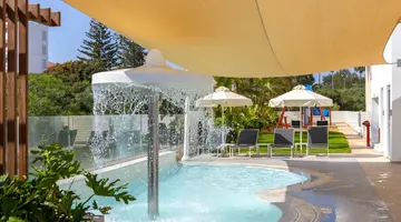 Nissiblu Hotel