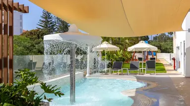 Nissiblu Hotel