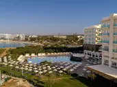 Nissiblu Hotel