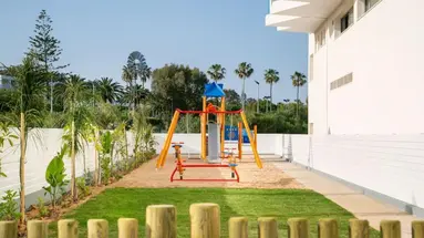 Nissiblu Hotel