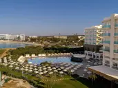 Nissiblu Hotel