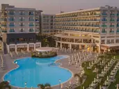 Nissiblu Hotel