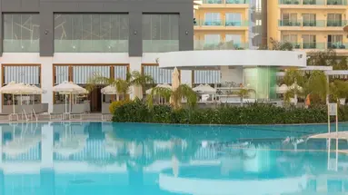 Nissiblu Hotel
