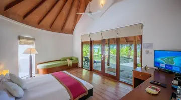 Niva Kuramathi Maldives